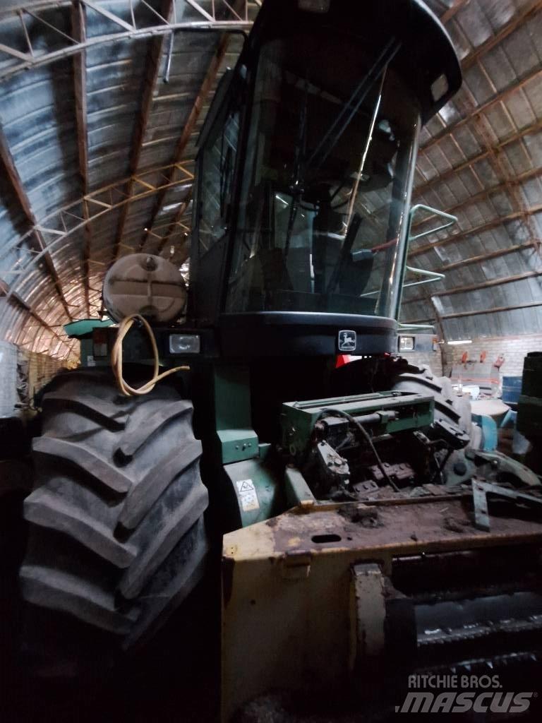 John Deere 6850 Foragers