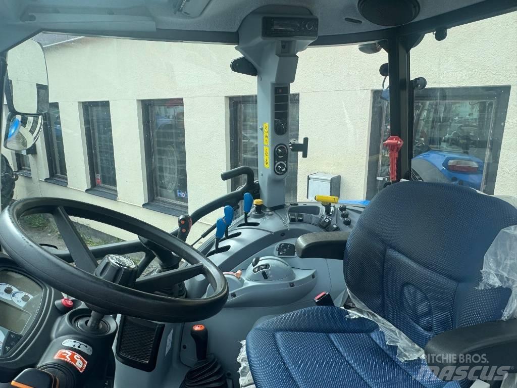 New Holland T 5.105 Tractors