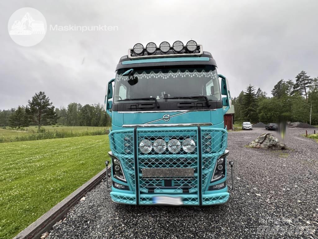 Volvo FH 650 Ekipage Conventional Trucks / Tractor Trucks