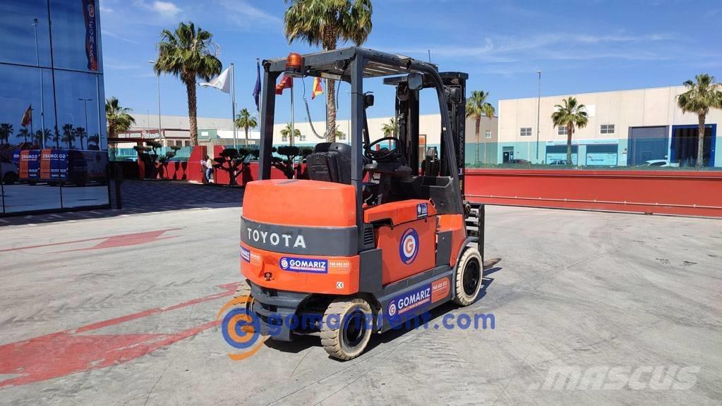 Toyota 7 FBM 30 Electric Forklifts