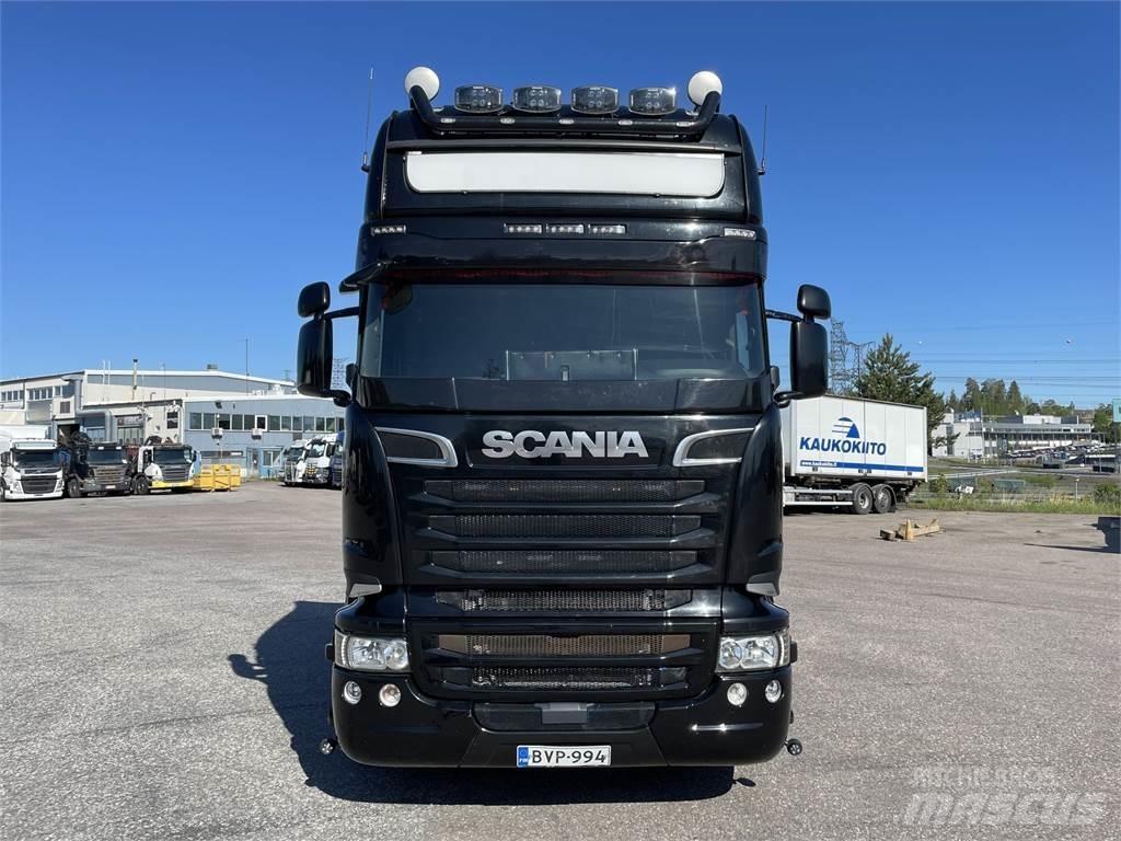 Scania R580 6x4 Conventional Trucks / Tractor Trucks