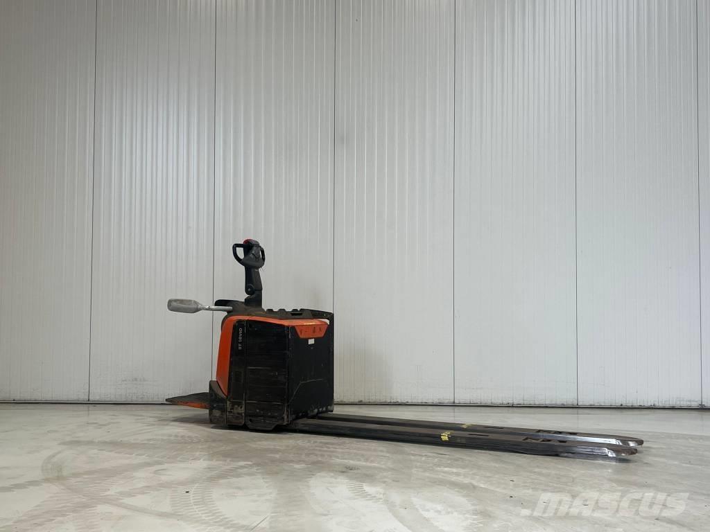 BT LPE250 Low lifter with platform