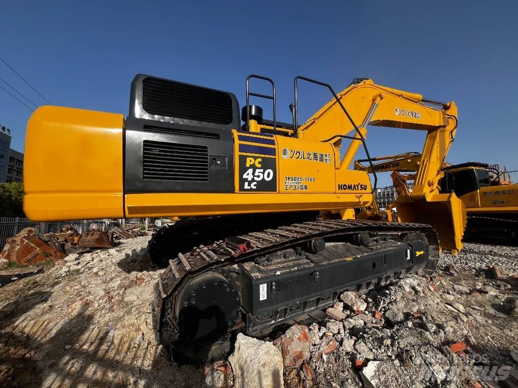 Komatsu 450 Crawler Excavators