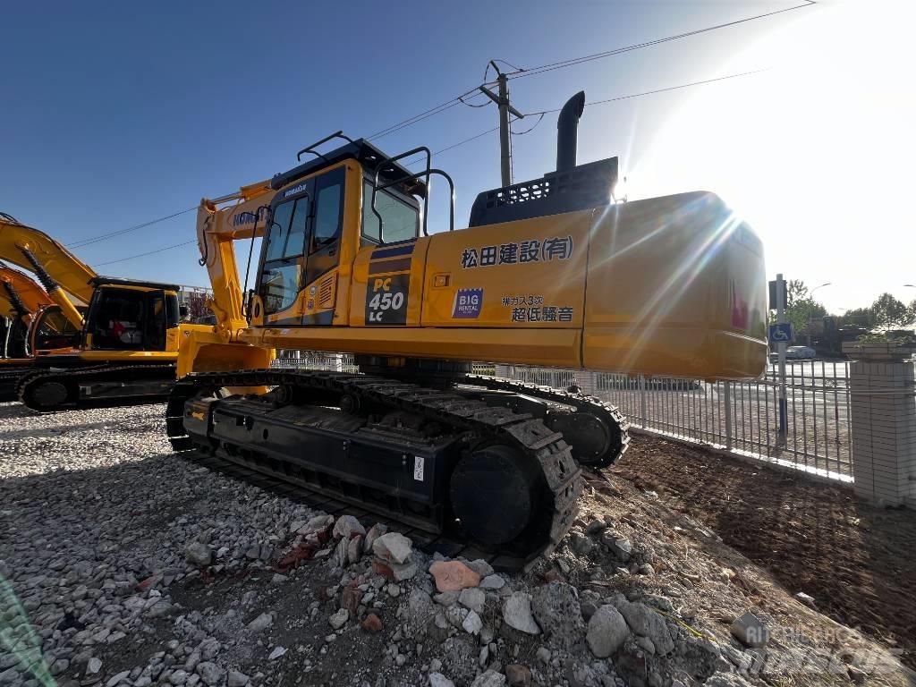 Komatsu 450 Crawler Excavators