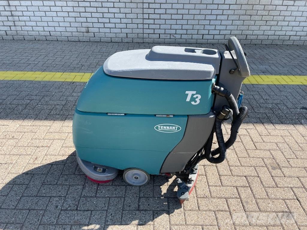 Tennant T 3 Sweepers