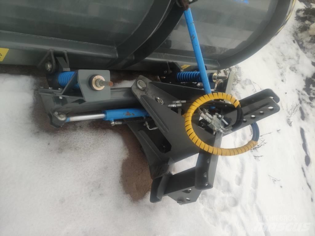 Snowek AA320 Snow Blades And Plows