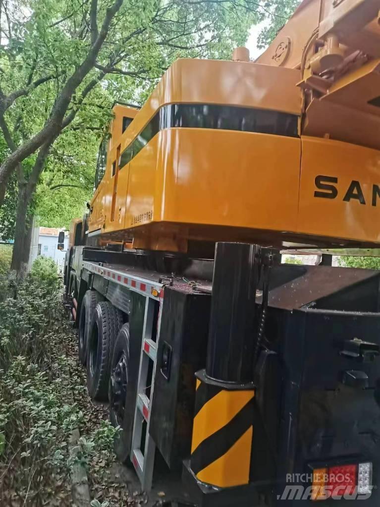 Sany STC 1000 Mobile and all terrain cranes