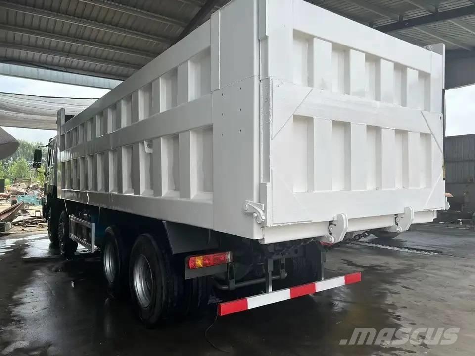 Howo 375 8x4 Dump Trucks