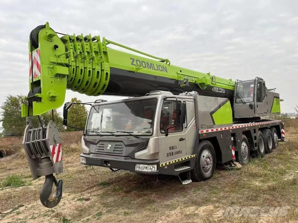 Zoomlion ZTC900V Mobile and all terrain cranes
