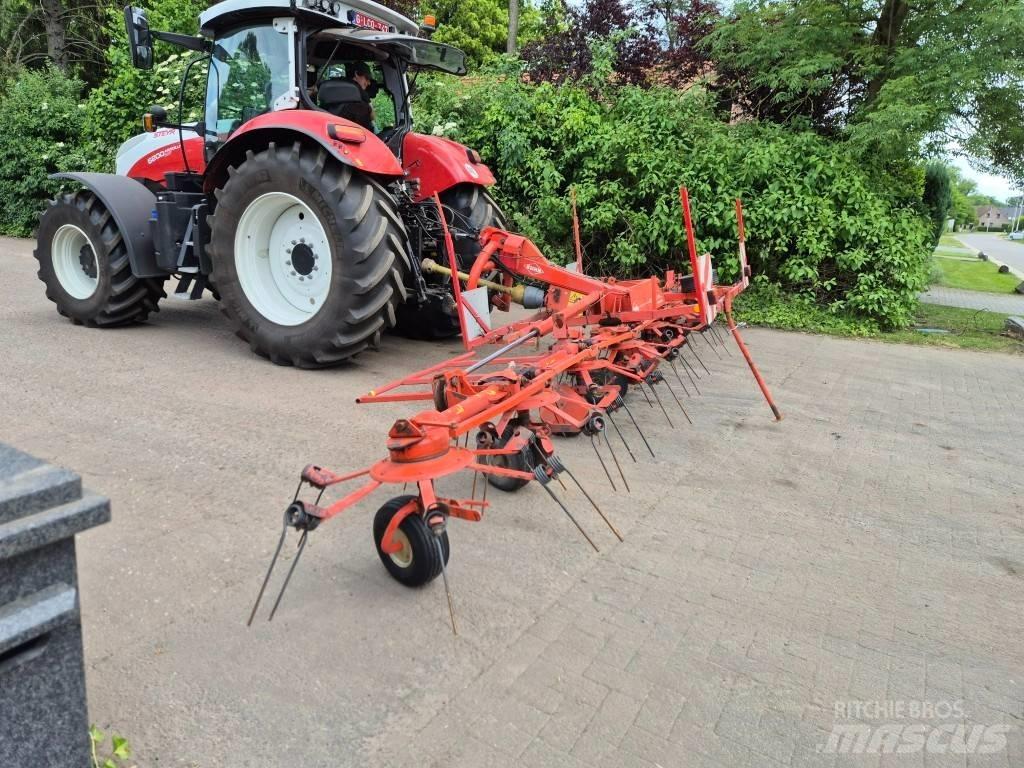 Kuhn GF 8501 MHO Rakes and tedders
