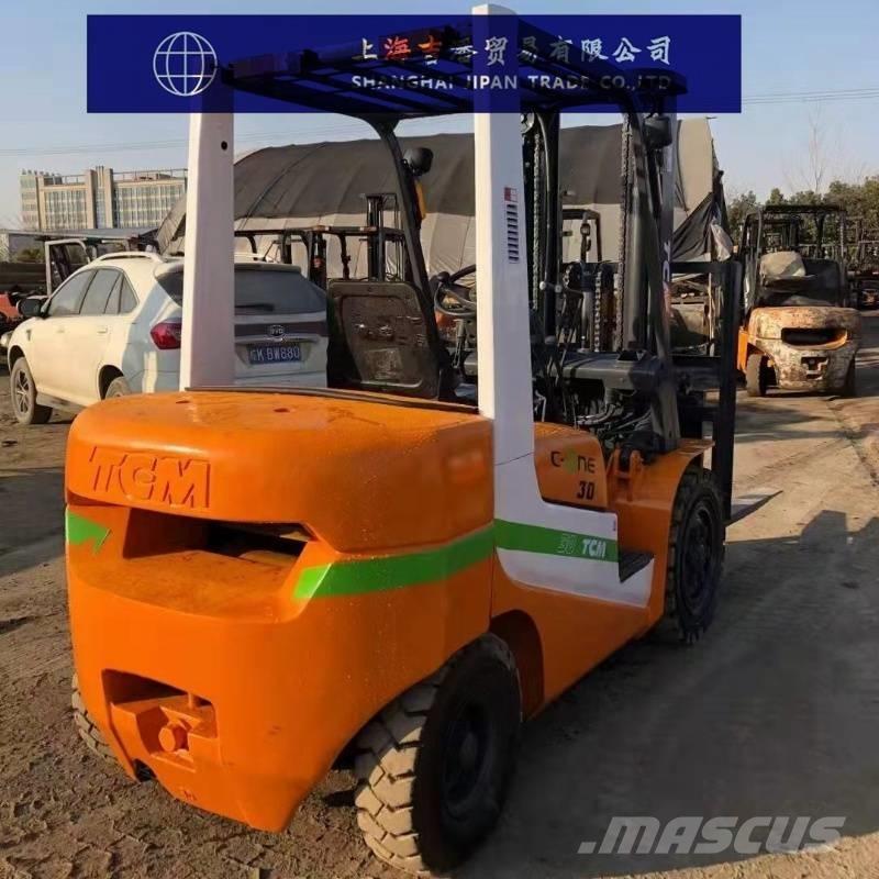 TCM 30 Diesel Forklifts