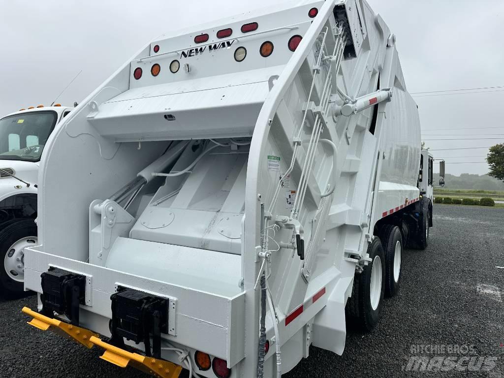 CCC New Way Garbage Trucks / Recycling Trucks