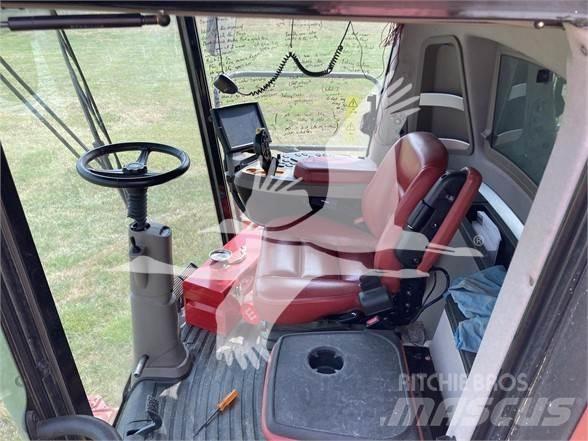 Case IH 8240 Combine Harvesters