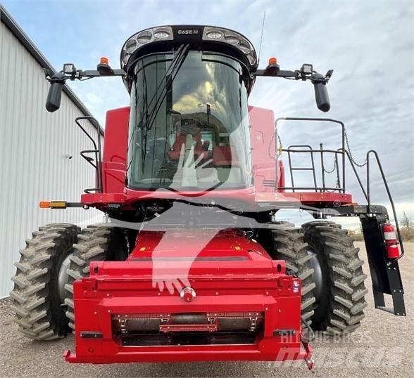 Case IH 8250 Combine Harvesters
