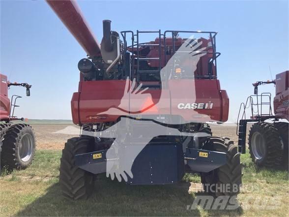 Case IH 8250 Combine Harvesters