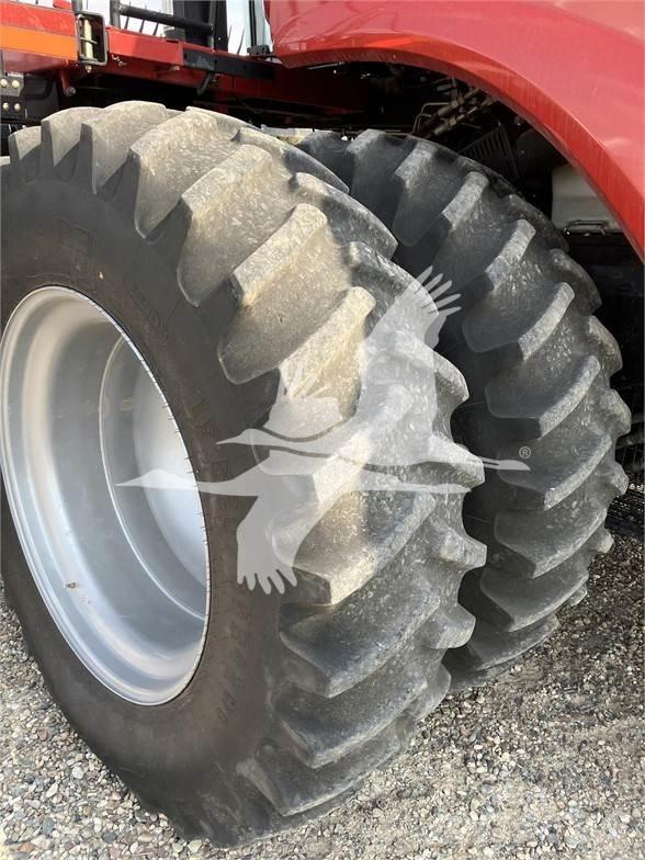 Case IH 8250 Combine Harvesters