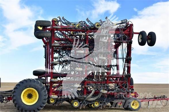 Seed Hawk 800 Farm Drills