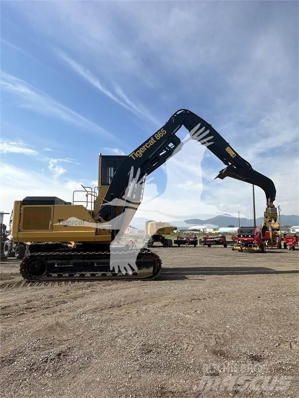 Tigercat 865 Knuckleboom loaders