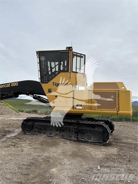 Tigercat 890 Knuckleboom loaders