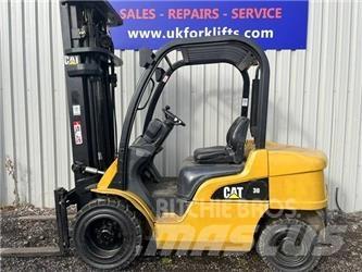 CAT DP 30 N Diesel Forklifts