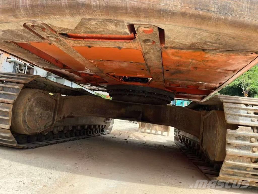 Doosan DX300LC Long / High Reach excavators