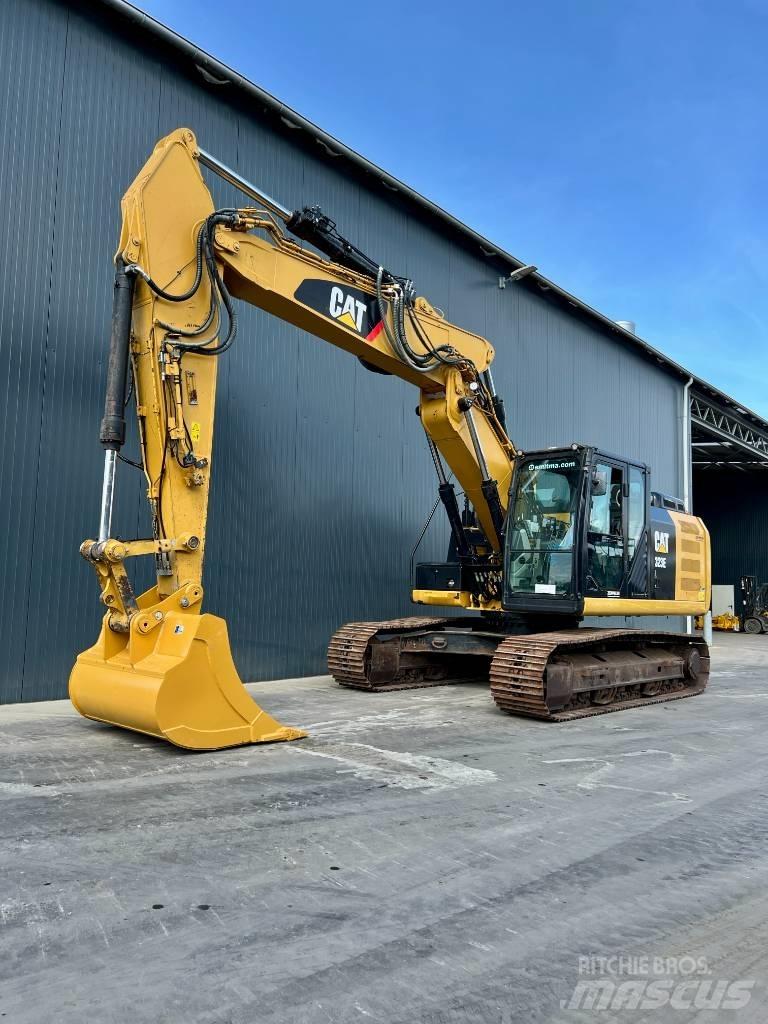 CAT 323EL VA Crawler Excavators