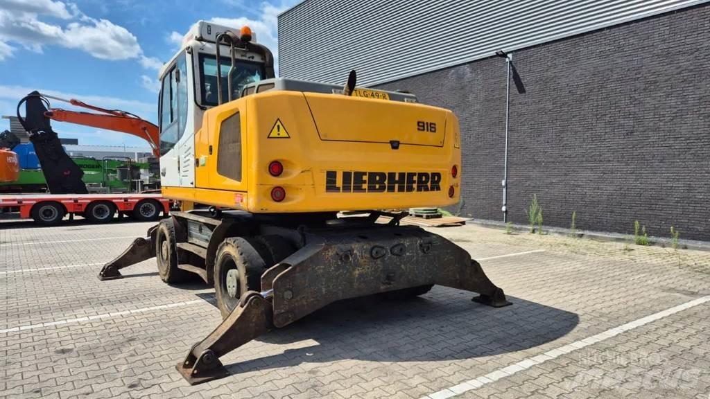 Liebherr 916 Waste / Industry Handlers
