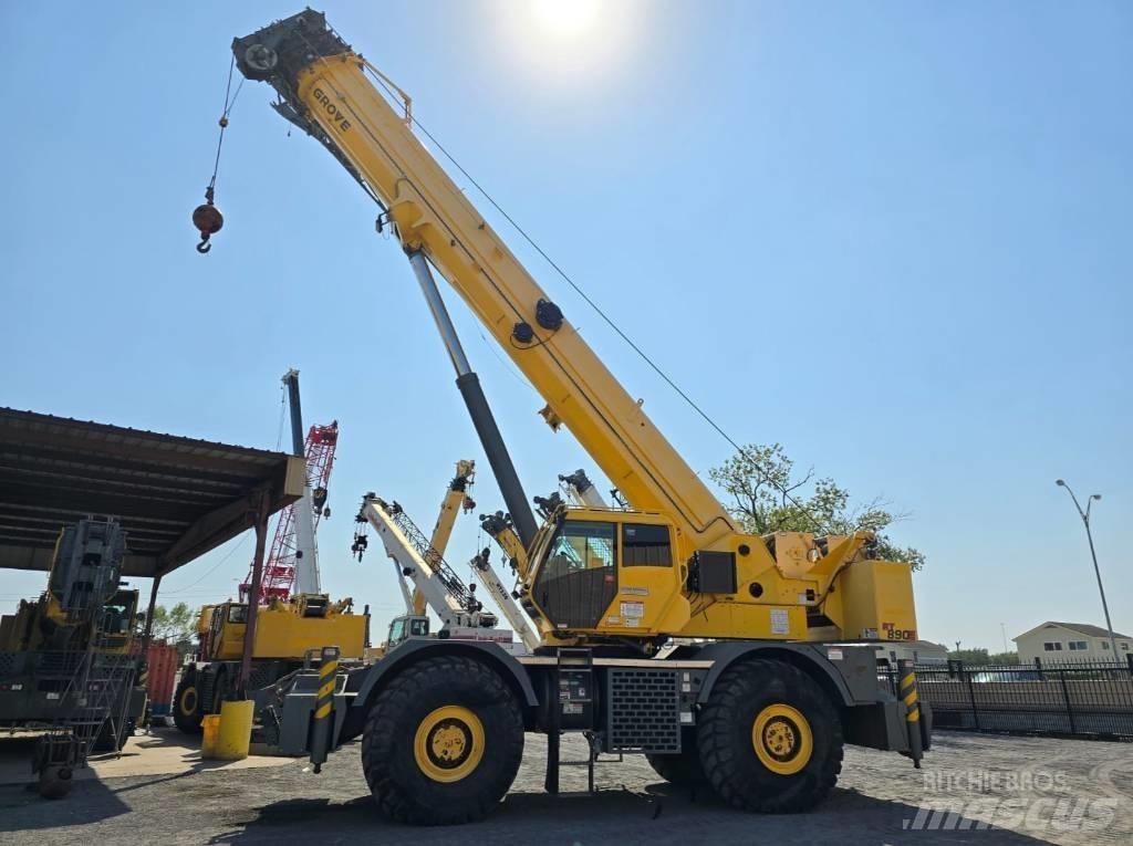 Grove RT 890 E Rough Terrain Cranes