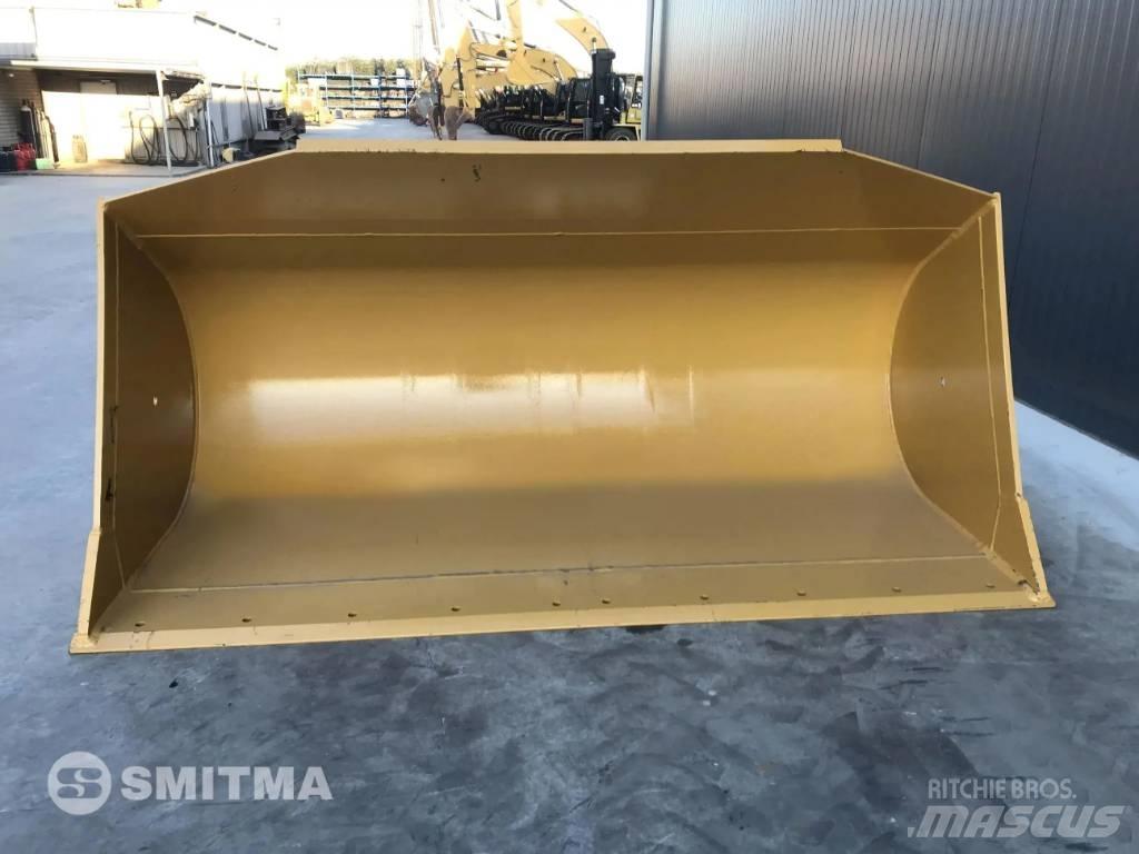 CAT 962G Buckets