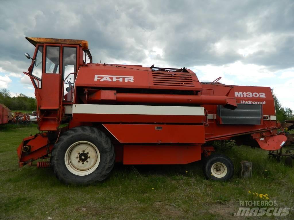 Deutz-Fahr 1302 Combine Harvesters