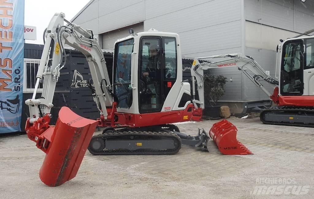 Takeuchi TB225 Mini Excavators <7t (Mini Diggers)
