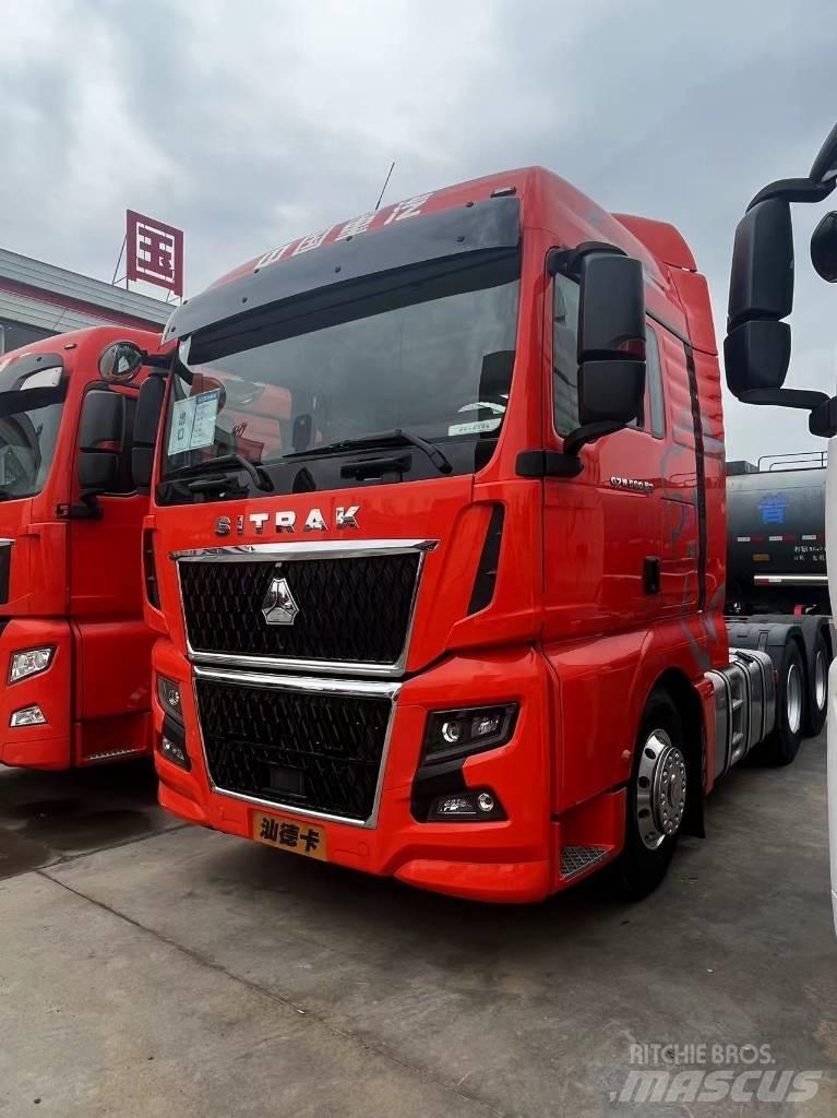 Sinotruk M1508 Conventional Trucks / Tractor Trucks