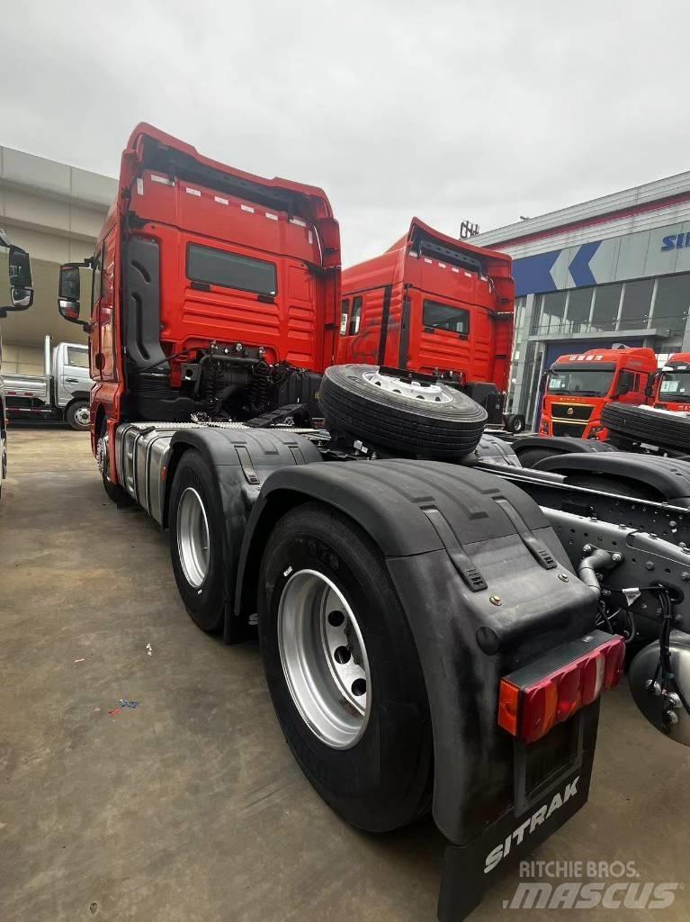 Sinotruk M1508 Conventional Trucks / Tractor Trucks