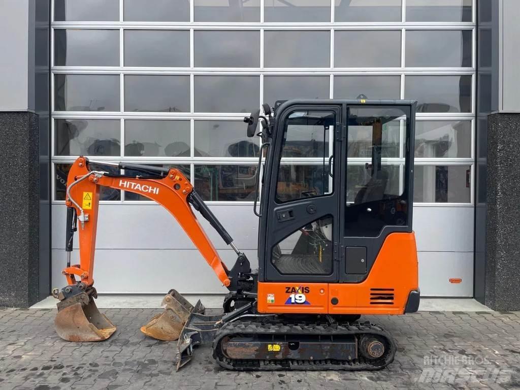 Hitachi ZX19-6 Mini Excavators <7t (Mini Diggers)