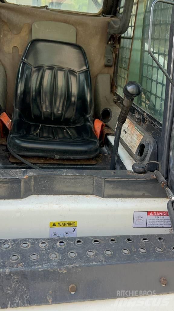 Bobcat S 130 Mini Loader