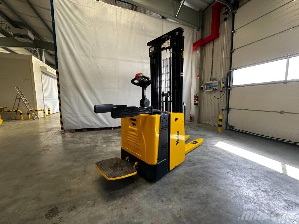 Yale MS12X Electric Forklifts