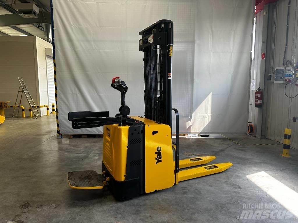 Yale MS12X Electric Forklifts