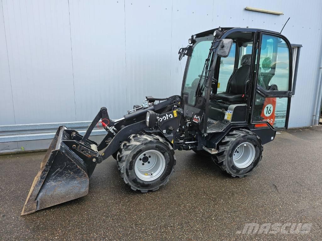 Kubota RT160-2 Wheel Loaders