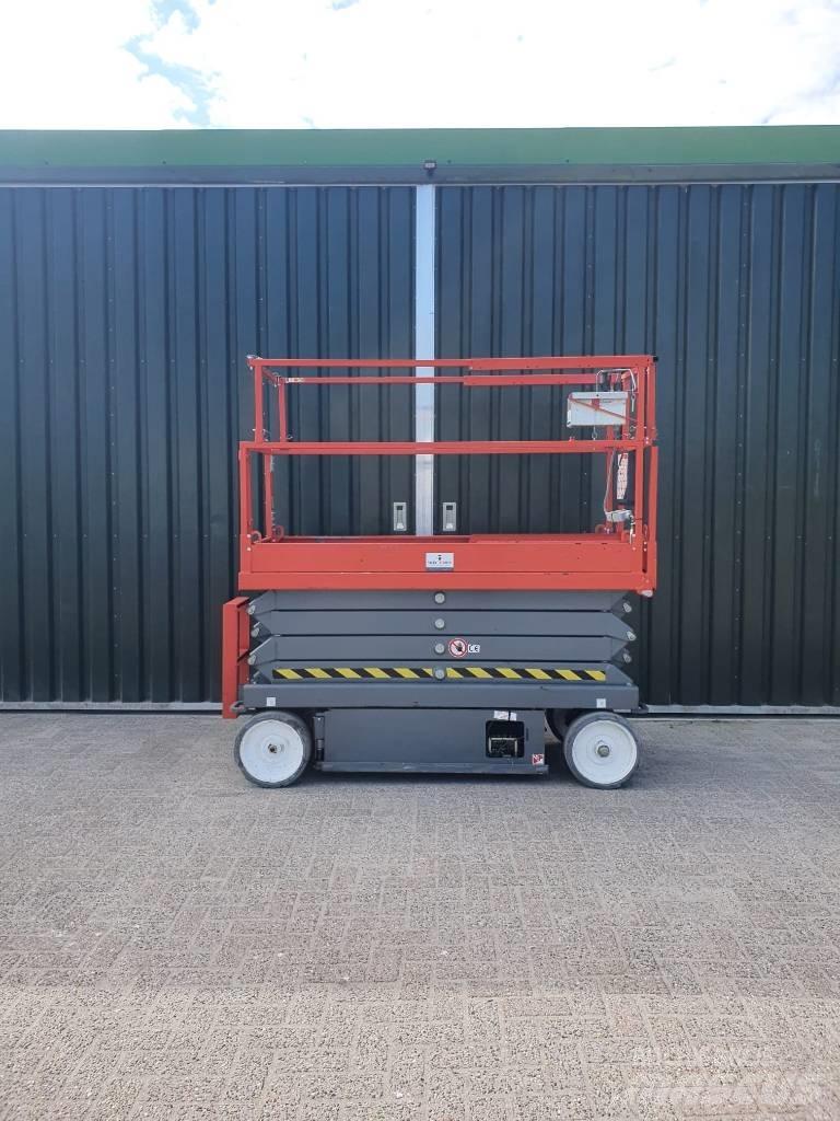SkyJack SJ III 3226 Scissor Lifts