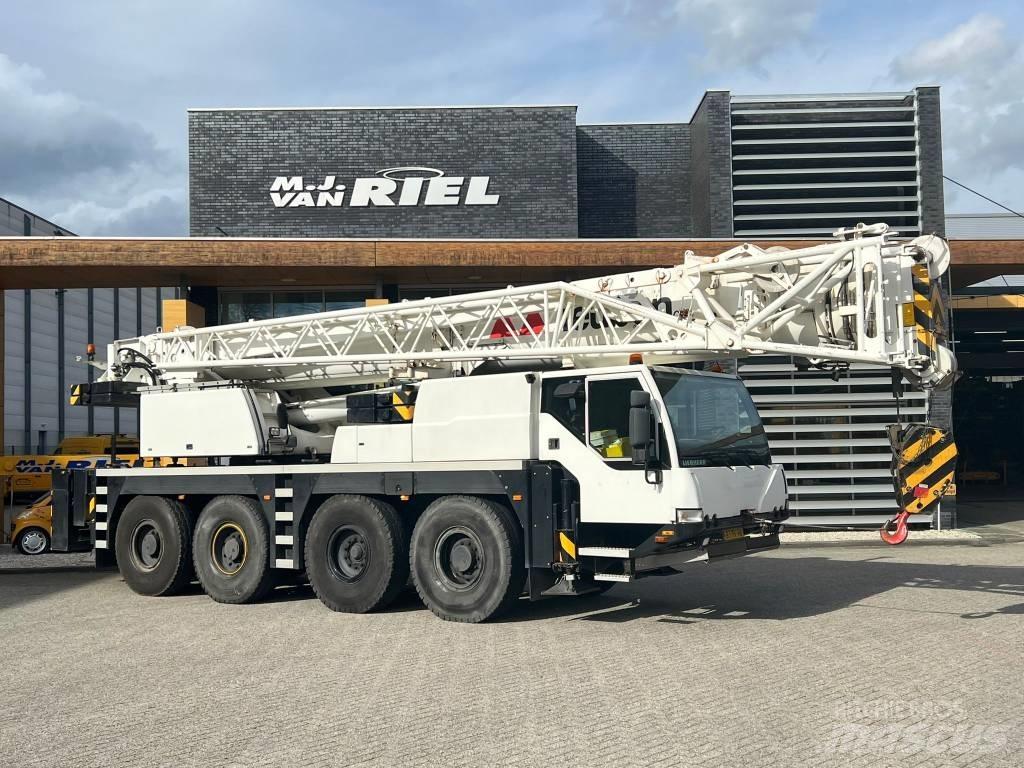Liebherr LTM1060/2 Mobile and all terrain cranes
