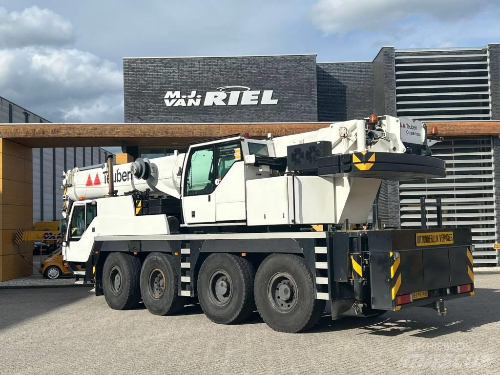 Liebherr LTM1060/2 Mobile and all terrain cranes