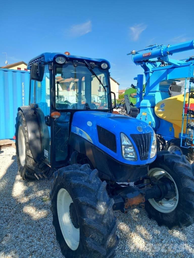 New Holland T4040F Tractors