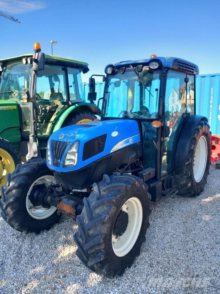 New Holland T4040F Tractors