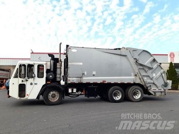 CCC LOW ENTRY Garbage Trucks / Recycling Trucks