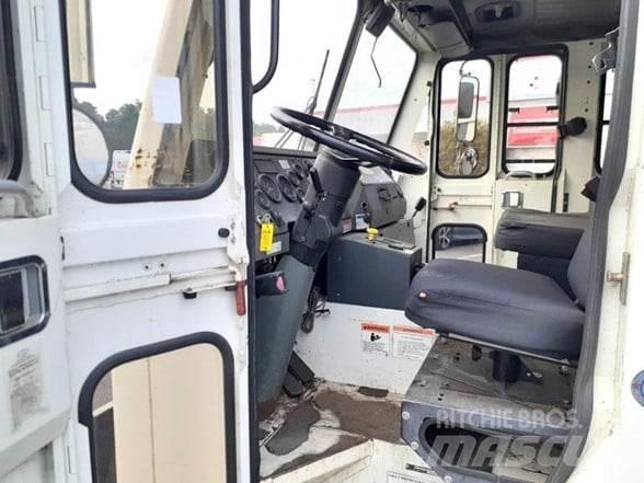 CCC LOW ENTRY Garbage Trucks / Recycling Trucks