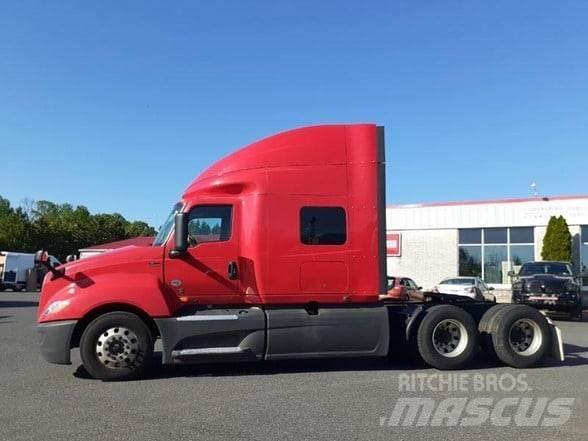 International LT Conventional Trucks / Tractor Trucks