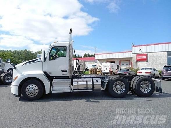 Kenworth T680 Conventional Trucks / Tractor Trucks