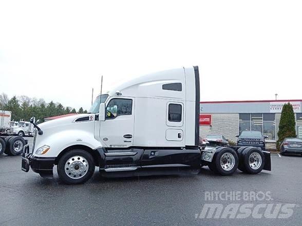 Kenworth T680 Conventional Trucks / Tractor Trucks
