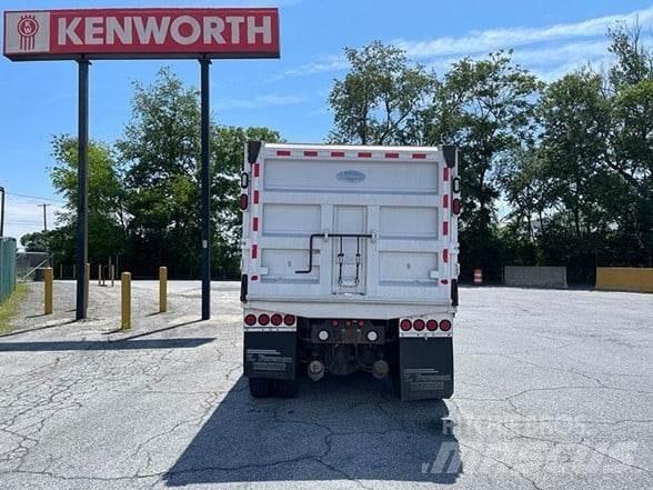 Kenworth T800 Dump Trucks