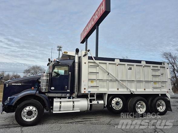 Kenworth T800 Dump Trucks
